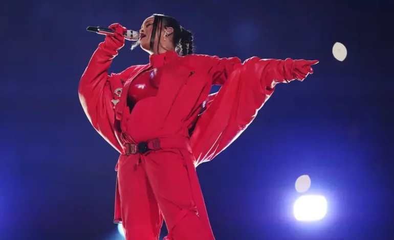 Super Bowl: los motivos por los que Rihanna no cobró un solo dólar por el show que brindó en el entretiempo