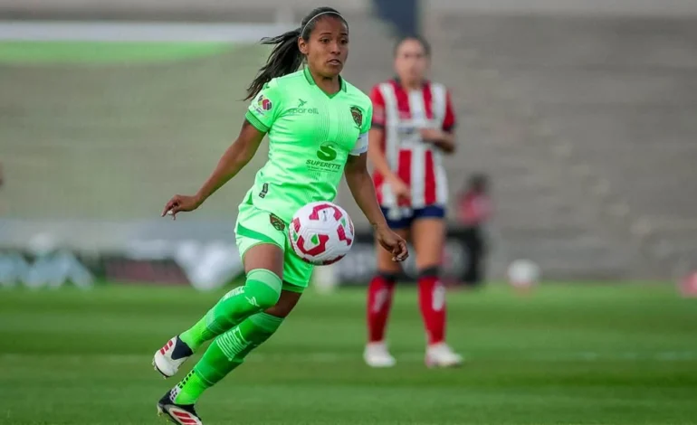 Estoy muy orgulloso de las jugadoras: Óscar Fernández